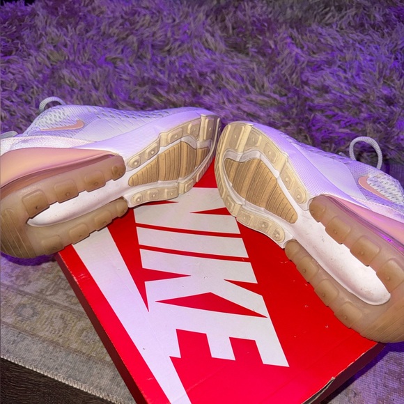 Womens Nike Airmax 270 cream off white - Picture 7 of 7